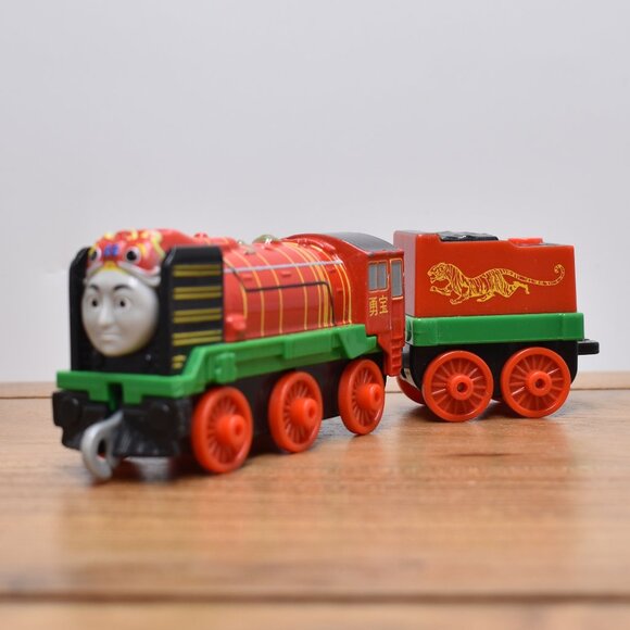 Thomas & Friends Other - Young Bao Trackmaster Tender Diecast Engine Train Push Along Take and Play 2018